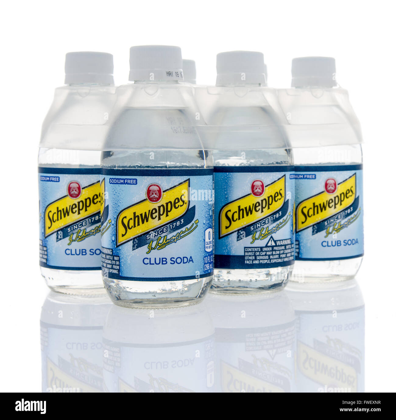 Schweppes Club Soda 6 Pack Bottles