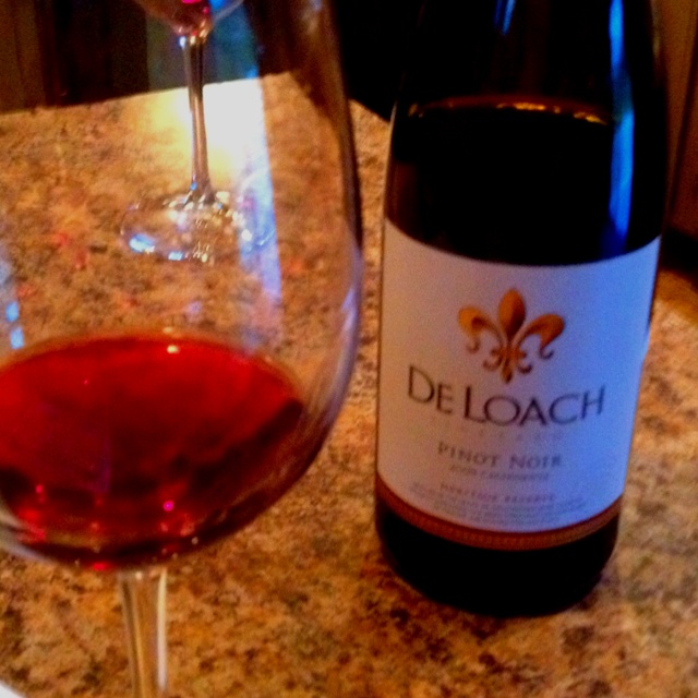 De Loach Pinot Noir