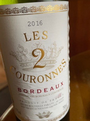 Les Crois Couronnes Bordeaux Red