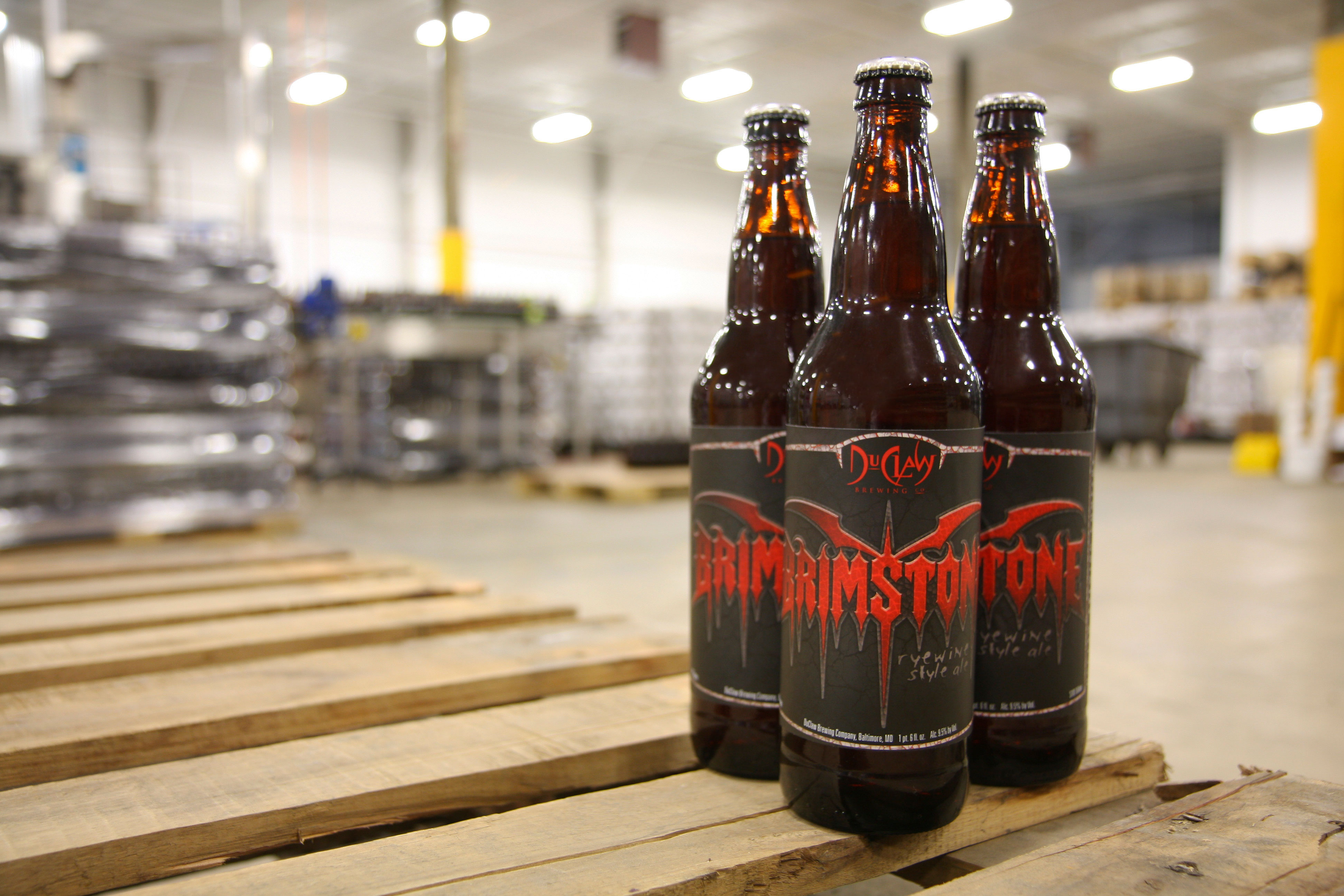Duclaw Brimstone Bottle