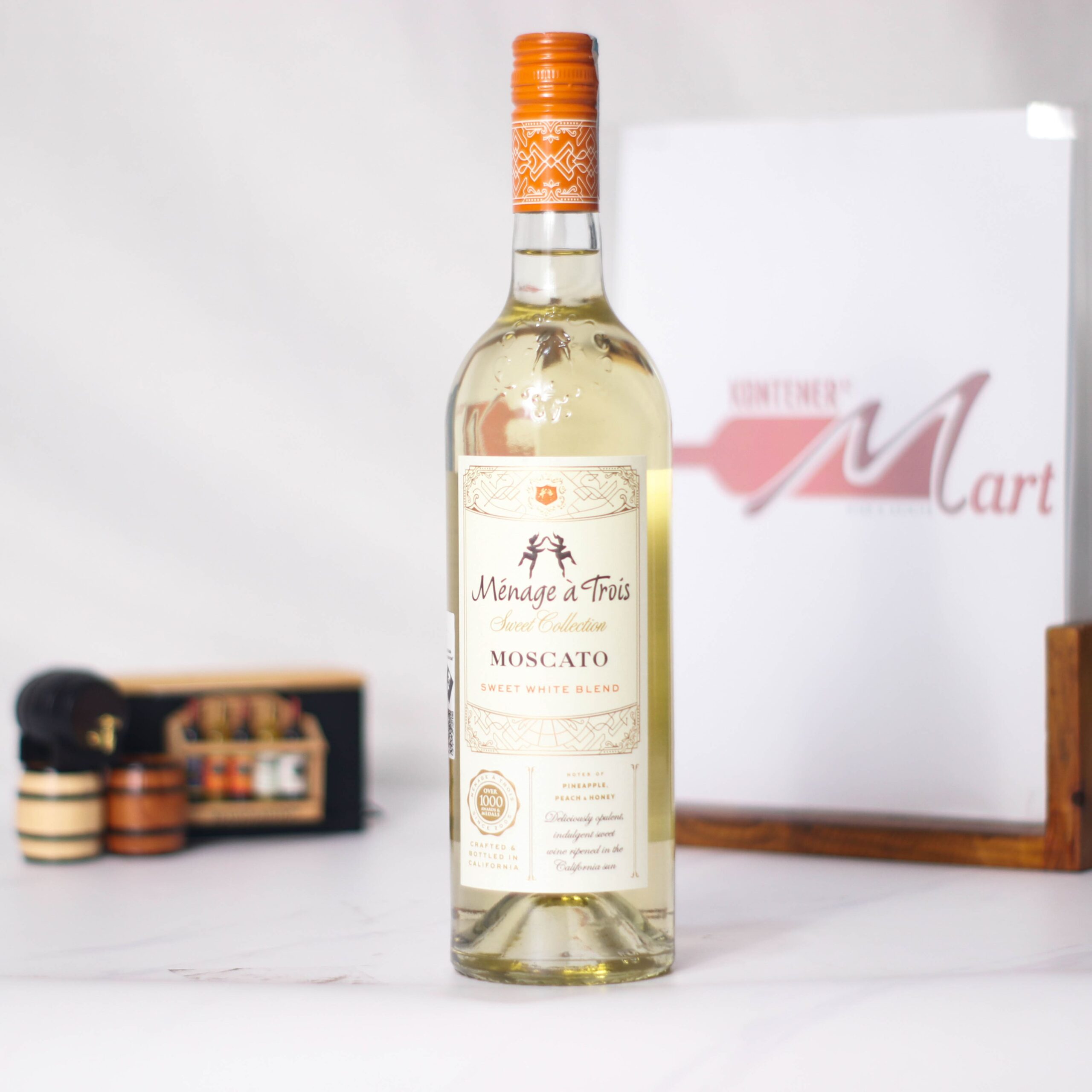 Menage A Trois Moscato