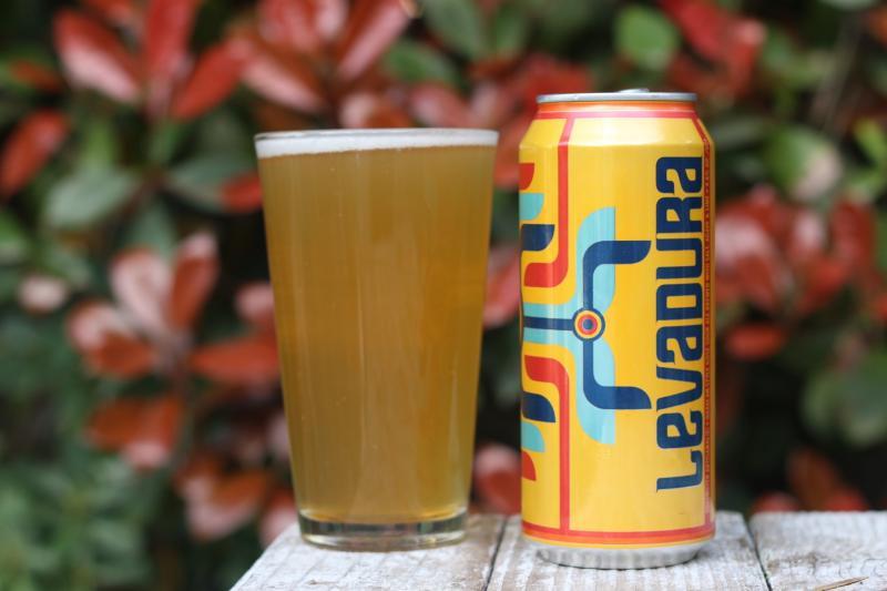 S W Artisenal Ales Levadura 4 Pack Cans