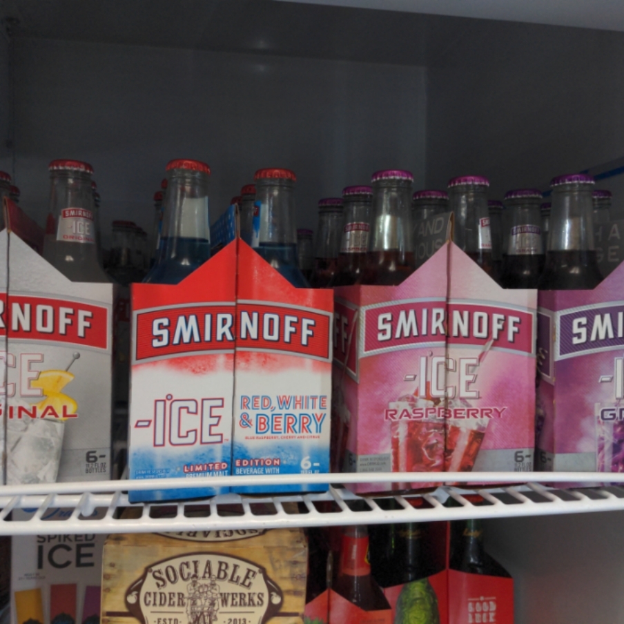 Smirnoff Pnp/Cocont 6 Pack Bottles