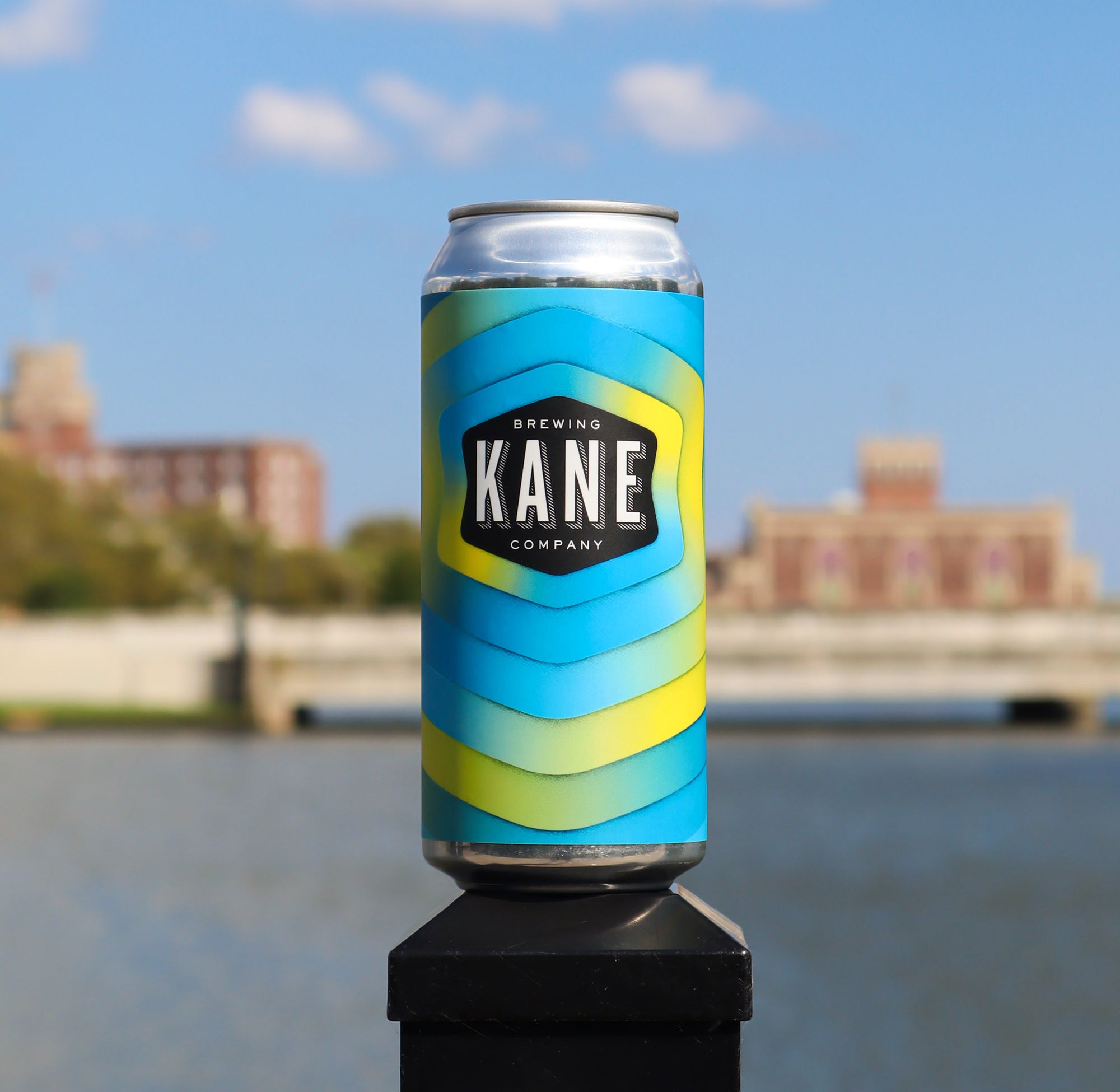 Kane Head Monmouth Gold 4 Pack Cans